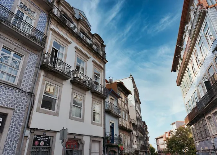 Apartman Skyline Cosy House, Downtown Near Metro