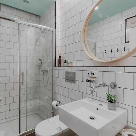 Skyline Cosy House, Downtown Near Metro Porto