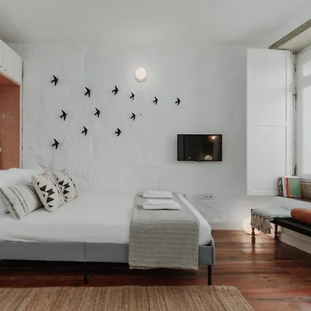 Skyline Cosy House, Downtown Near Metro * Porto